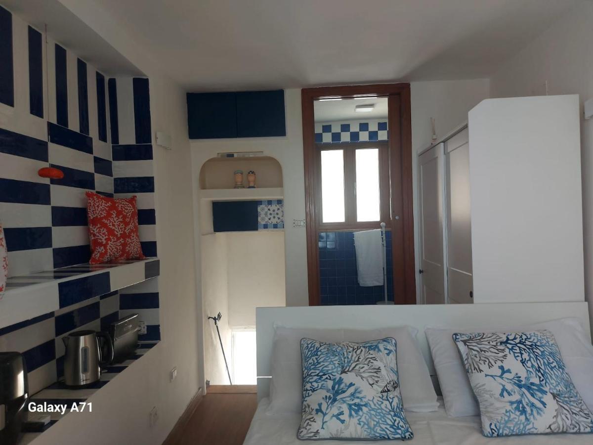 Coralinetiny Bed & Breakfast Castellammare di Stabia Ngoại thất bức ảnh